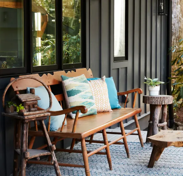 James Hardie siding on front of house porch | James Hardie Siding Contractor Thorndale | Kenny Construction Group