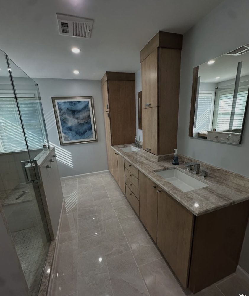 Master bathroom counter and shower | James Hardie Siding Contractor Lionville | Kenny Construction Group